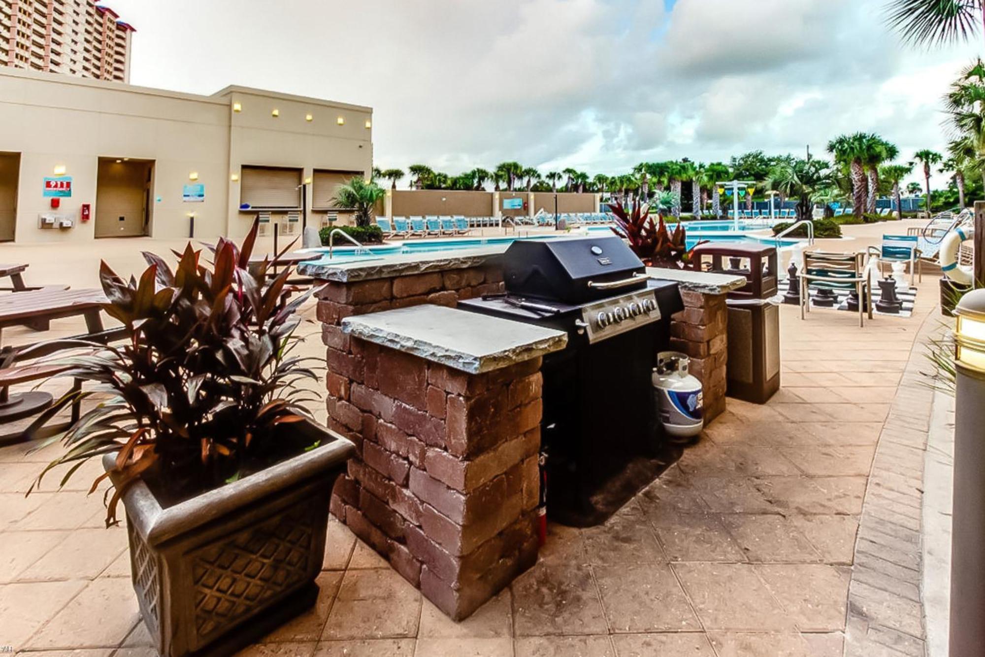 Emerald Beach Resort Panama City Beach Exterior photo
